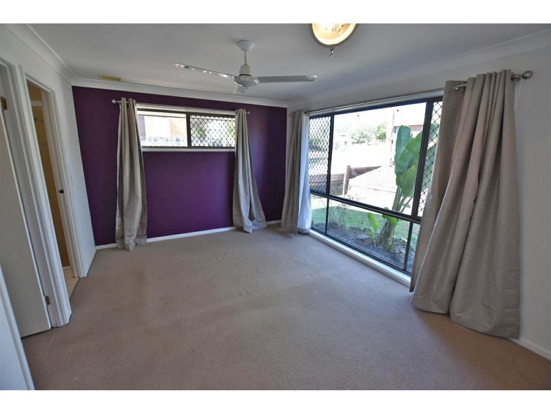 33 Voltaire Crescent, Petrie QLD 4502