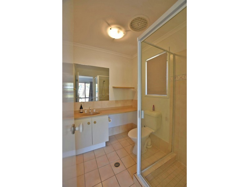 33 Voltaire Crescent, Petrie QLD 4502