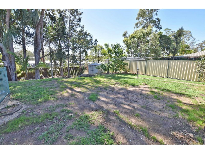 33 Voltaire Crescent, Petrie QLD 4502