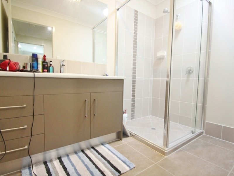 Unit 3/16 Beattie Street, Kallangur QLD 4503