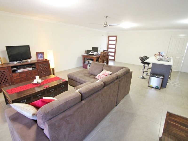 Unit 3/16 Beattie Street, Kallangur QLD 4503