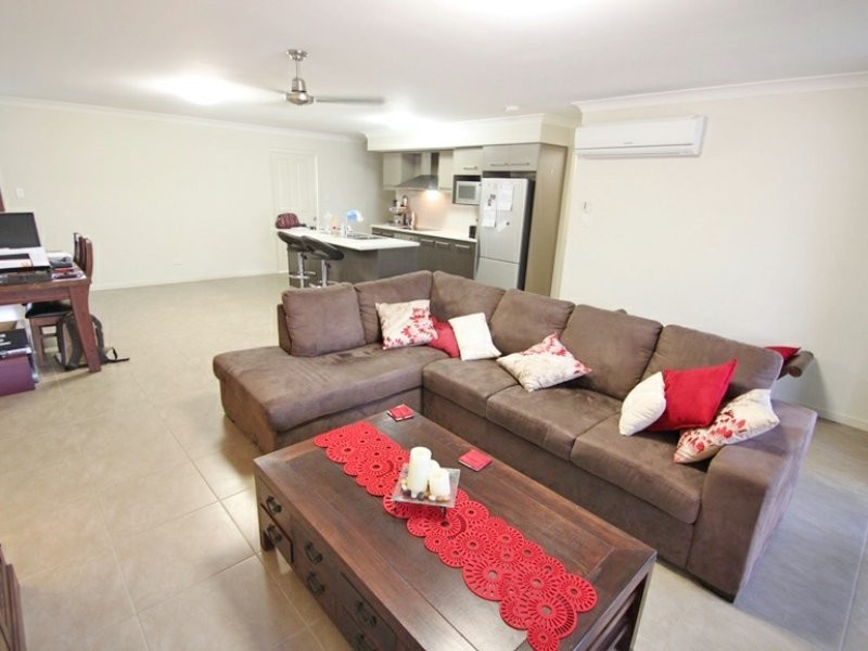 Unit 3/16 Beattie Street, Kallangur QLD 4503