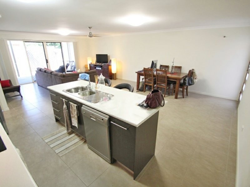 Unit 3/16 Beattie Street, Kallangur QLD 4503