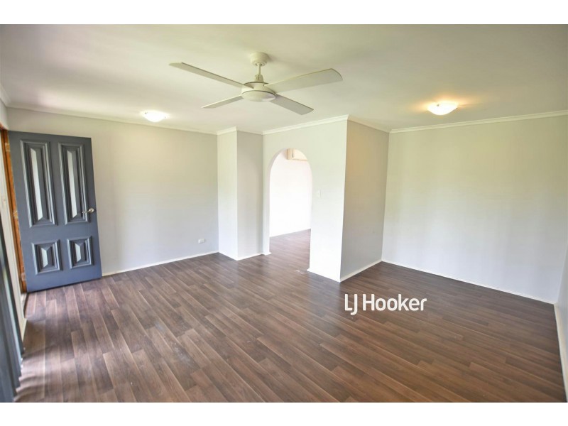 1 Carla Court, Kallangur QLD 4503