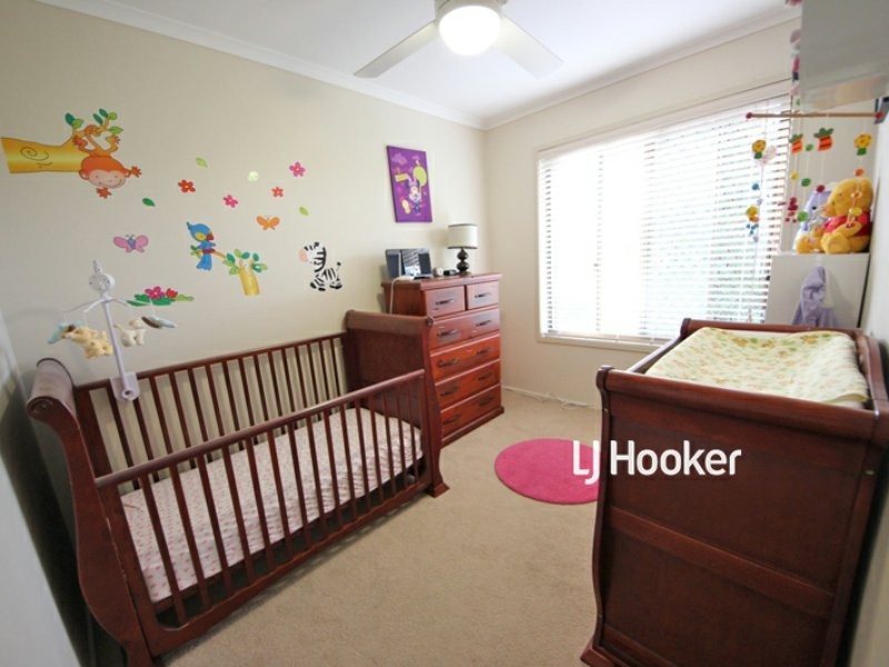 1 Carla Court, Kallangur QLD 4503