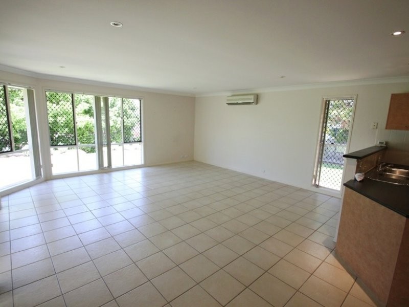 6 Portland Street, Murrumba Downs QLD 4503
