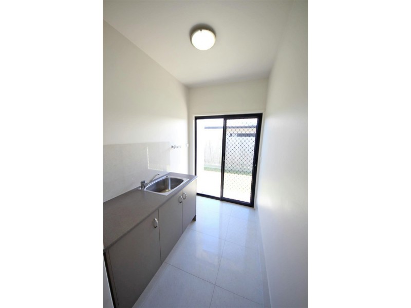 15 Pontiac Drive, Warner QLD 4500