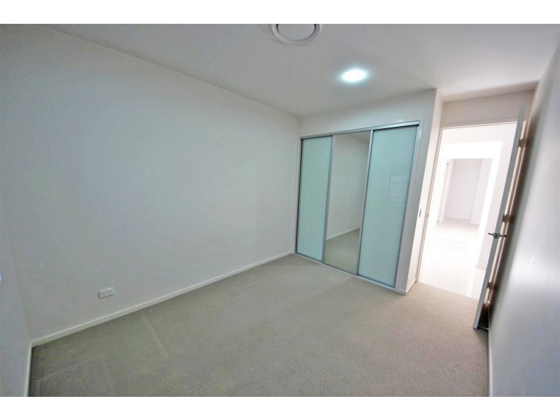 15 Pontiac Drive, Warner QLD 4500