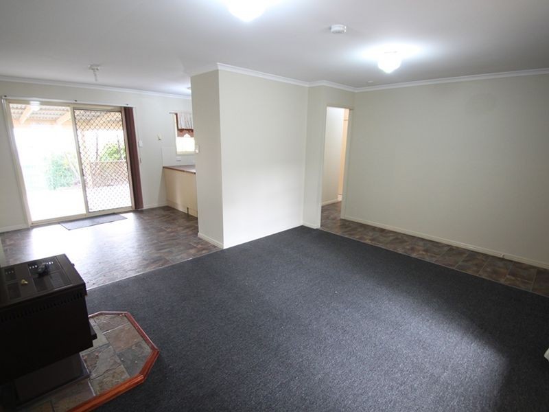5 Lyrebird Way, Kallangur QLD 4503