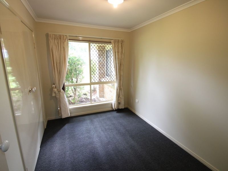 5 Lyrebird Way, Kallangur QLD 4503