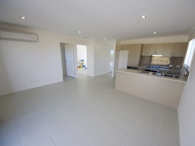 Unit 2/2 Coach Road West, Morayfield QLD 4506