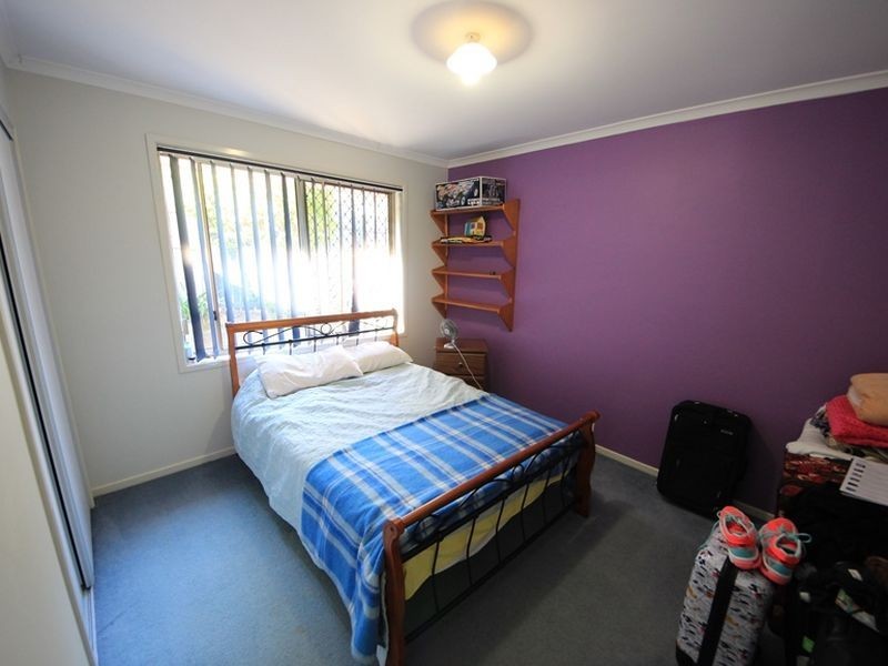 8 Mirrigan Court, Petrie QLD 4502