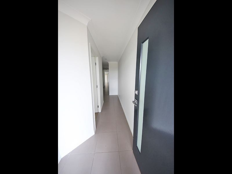Unit 1/52 Surround Street, Dakabin QLD 4503