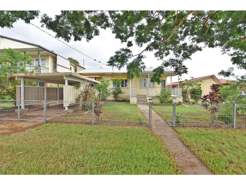 21 Boardman Street, Kallangur QLD 4503