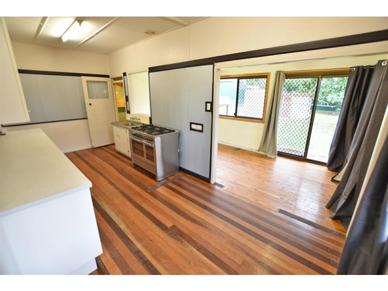 21 Boardman Street, Kallangur QLD 4503