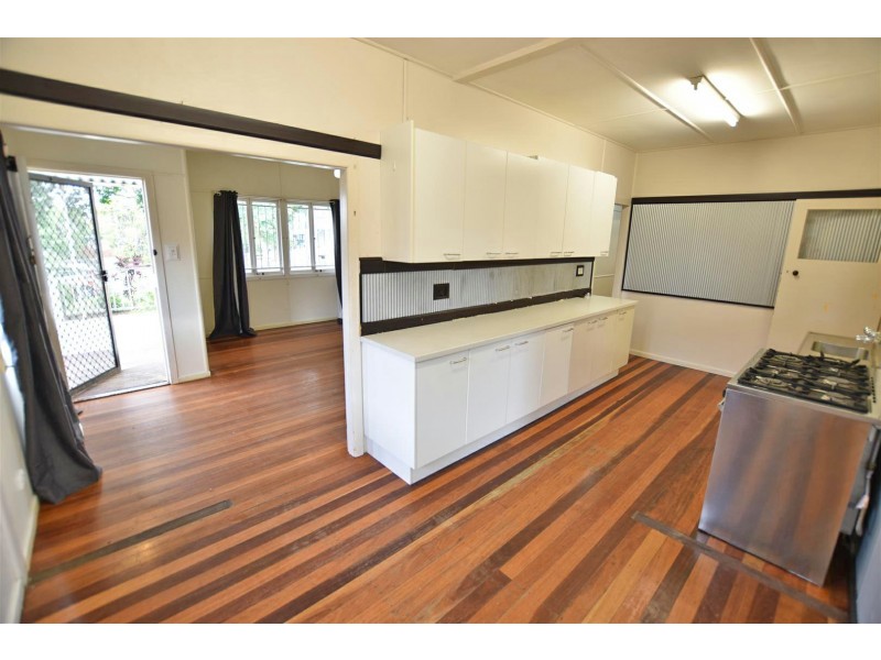 21 Boardman Street, Kallangur QLD 4503
