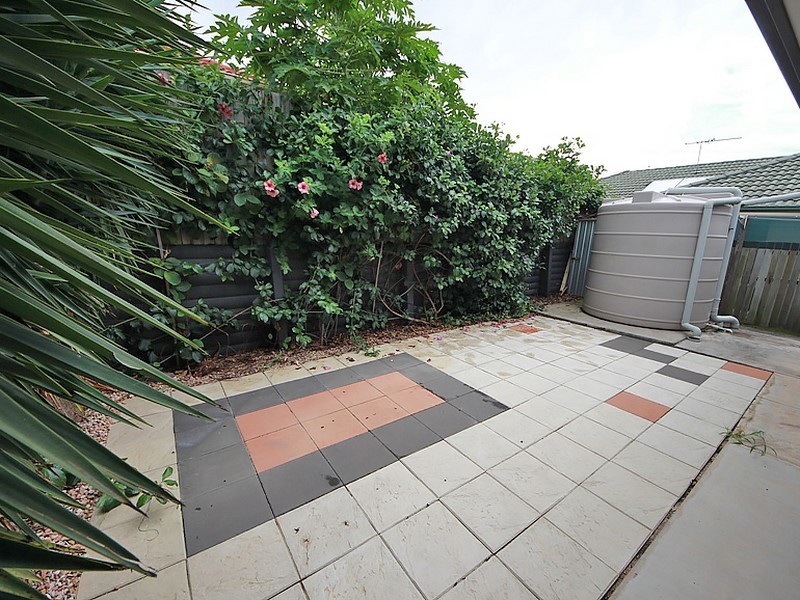 24 Diane Parade, Kallangur QLD 4503