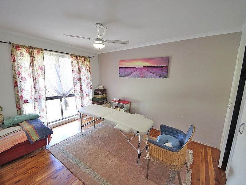 23 Chambery Road, Petrie QLD 4502