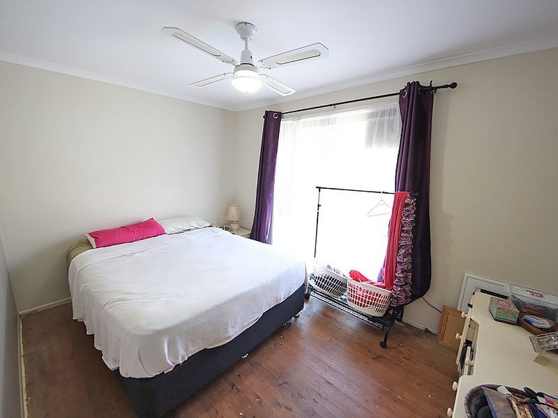 23 Chambery Road, Petrie QLD 4502