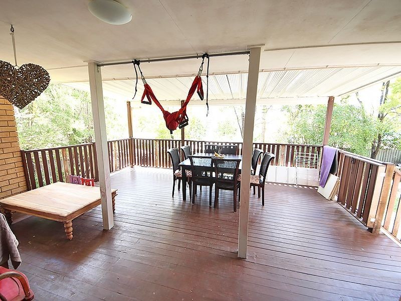 23 Chambery Road, Petrie QLD 4502