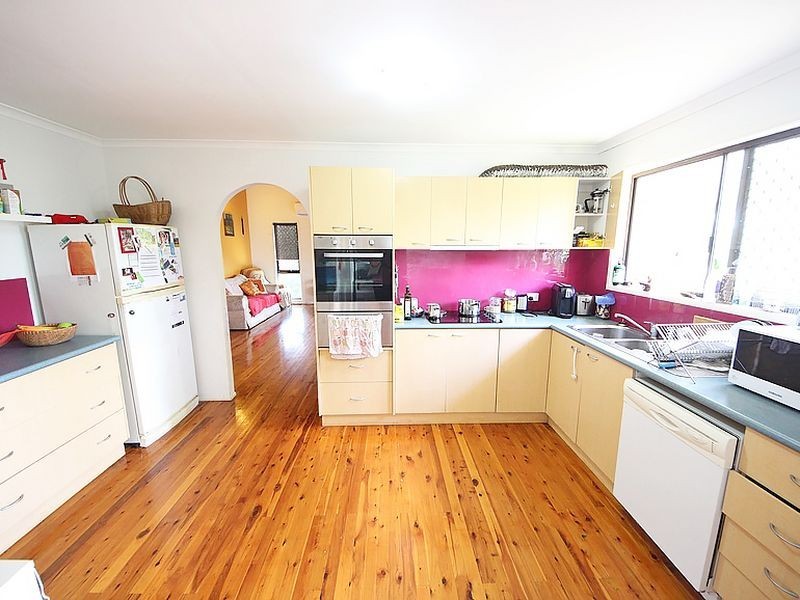 23 Chambery Road, Petrie QLD 4502