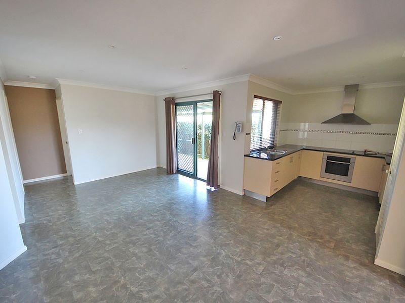 7 Wood Court, Kallangur QLD 4503