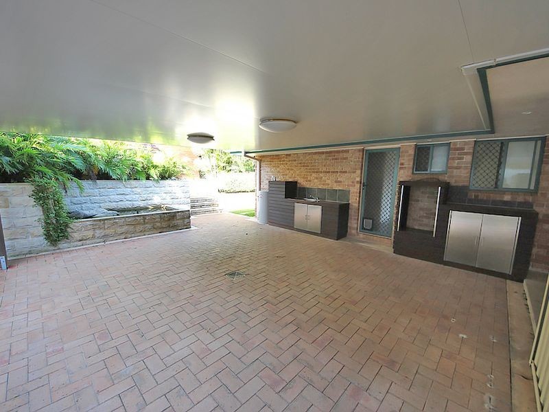 7 Wood Court, Kallangur QLD 4503