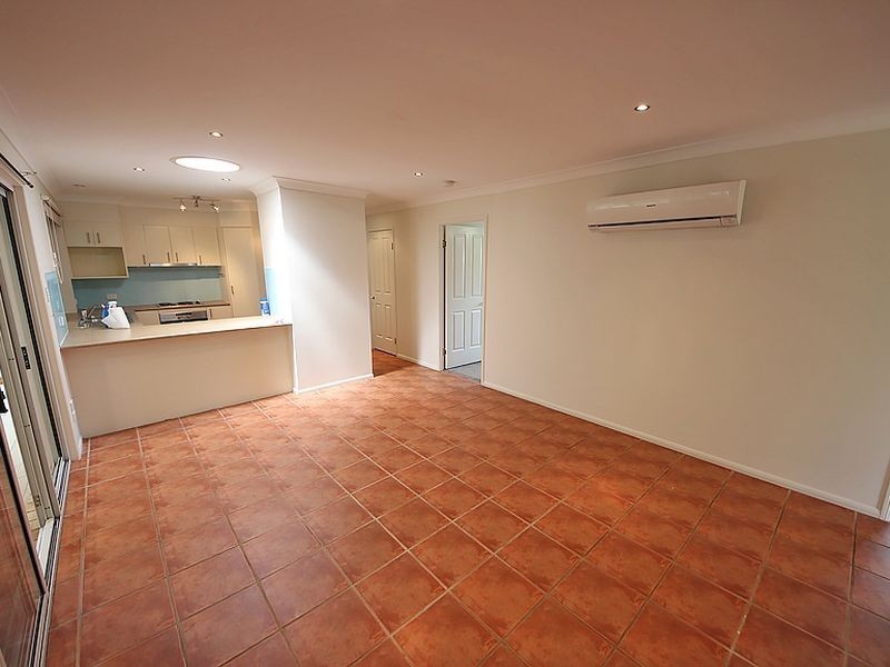 17 Freedom Drive, Kallangur QLD 4503