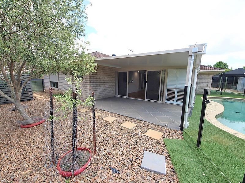 17 Freedom Drive, Kallangur QLD 4503