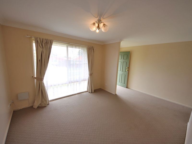 8 Marlay Court, Kallangur QLD 4503