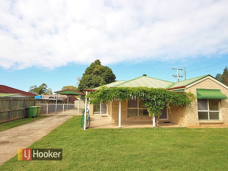 2 Scotts Court, Kallangur QLD 4503