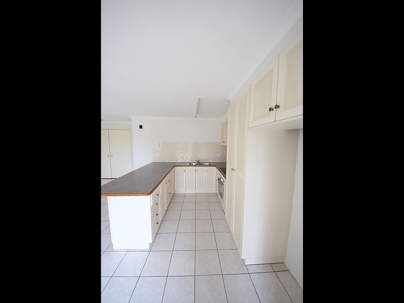2 Scotts Court, Kallangur QLD 4503