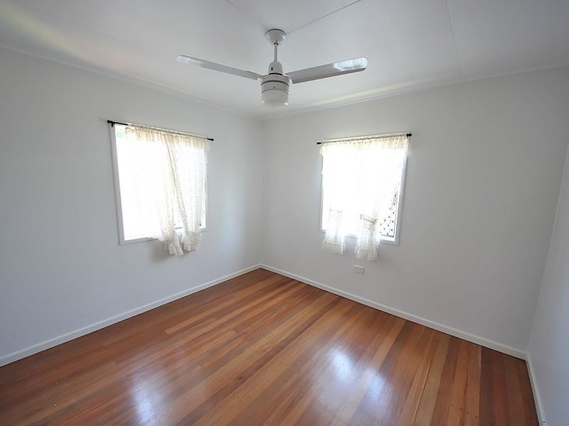 19 Andrew Street, Kallangur QLD 4503