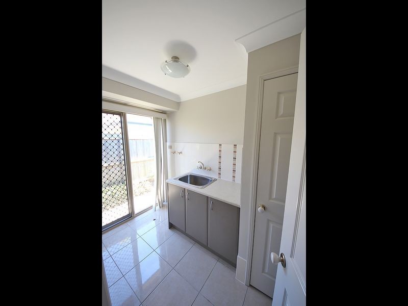 15 Seabiscuit Crescent, Kallangur QLD 4503