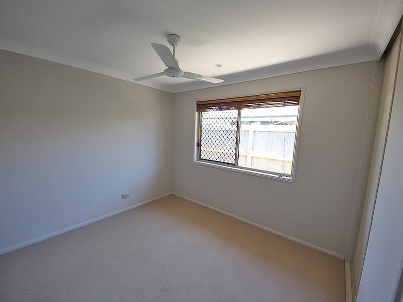 15 Seabiscuit Crescent, Kallangur QLD 4503