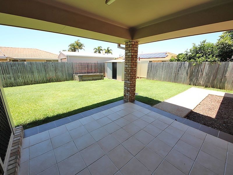15 Seabiscuit Crescent, Kallangur QLD 4503