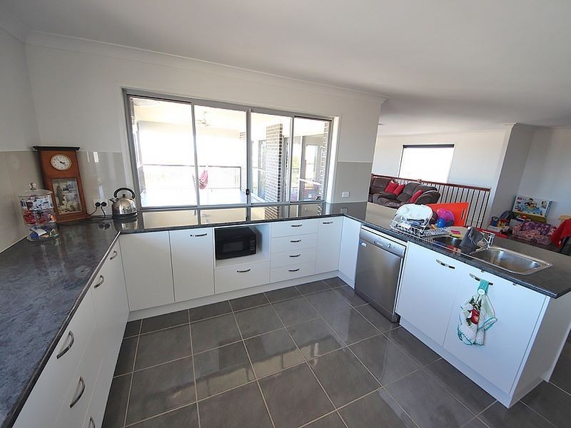 8 Hobby Court, Mango Hill QLD 4509
