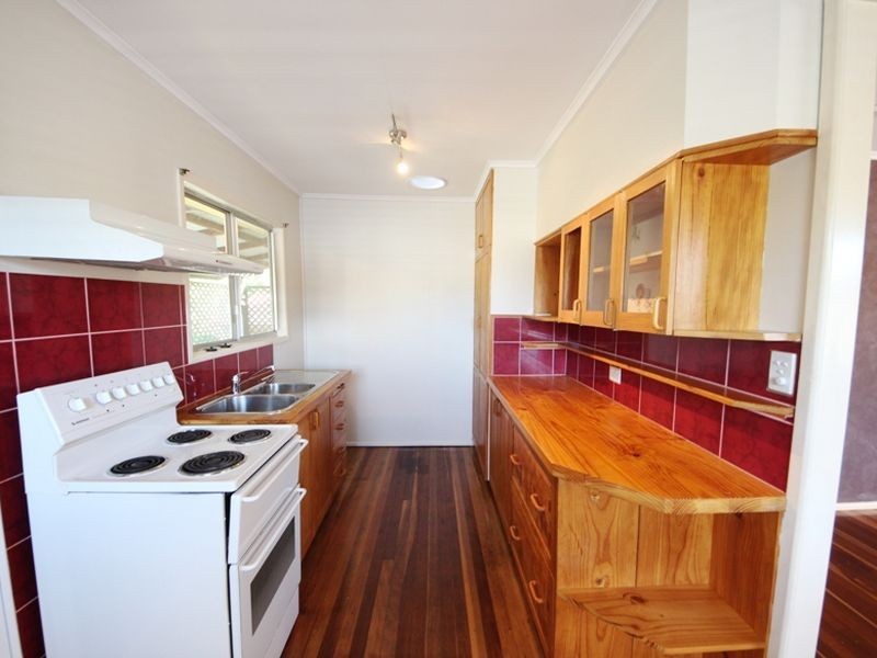 51 Andrew Street, Kallangur QLD 4503