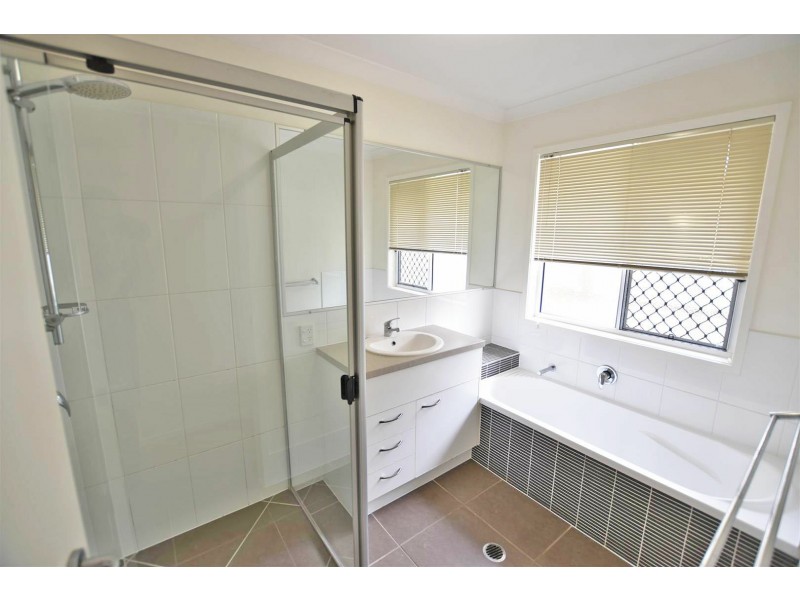 9 Woodland Court, Murrumba Downs QLD 4503