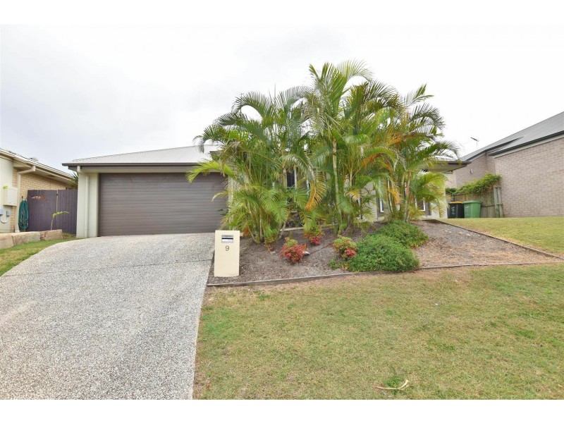 9 Woodland Court, Murrumba Downs QLD 4503