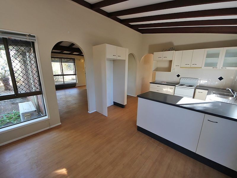 2 Wilder Avenue, Kallangur QLD 4503