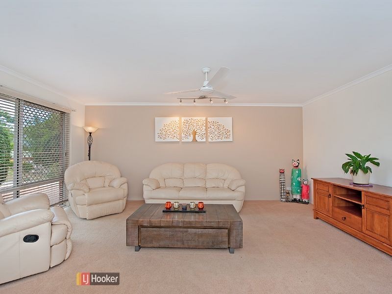 17 Camberwell Drive, Kallangur QLD 4503
