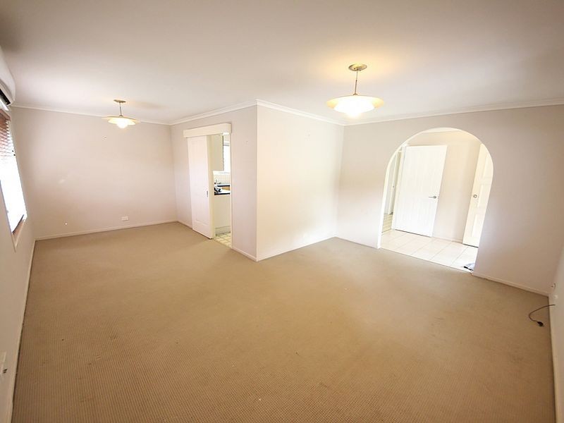 27 Leis Road, Kallangur QLD 4503