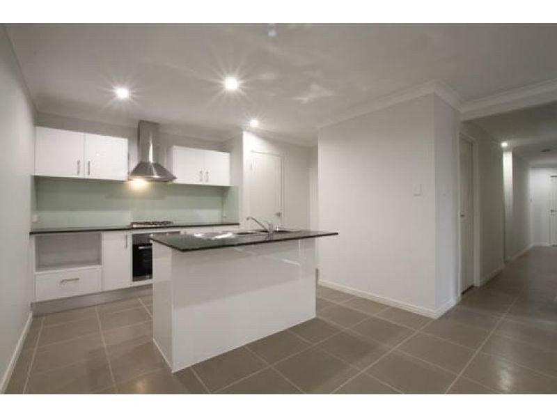 Unit 1/65 Ascot Crescent, Kallangur QLD 4503