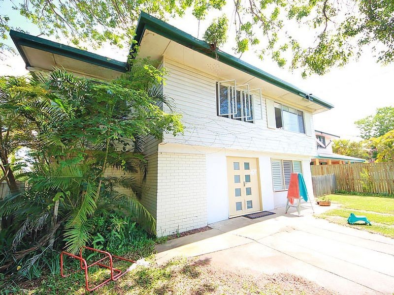 42 Cecily Street, Kallangur QLD 4503