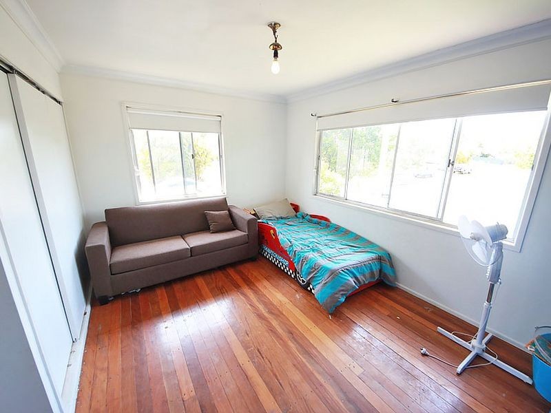 42 Cecily Street, Kallangur QLD 4503