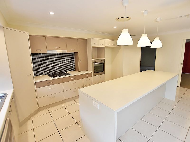 162 Glass House Circuit, Kallangur QLD 4503