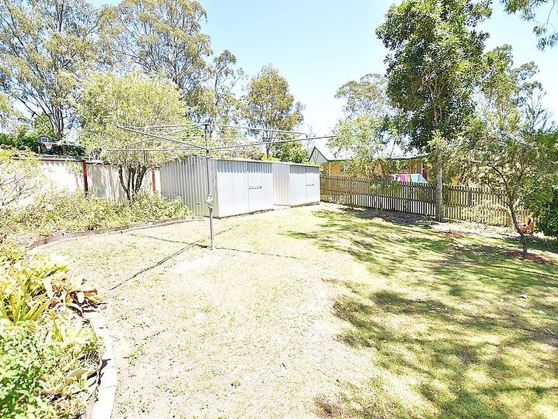 39 Woonara Drive, Petrie QLD 4502