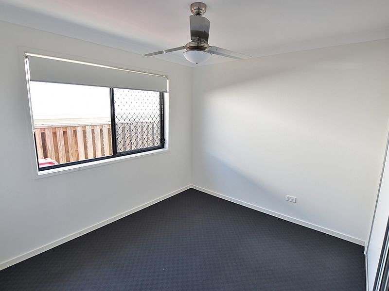 44B Bowerbird Crescent, Dakabin QLD 4503