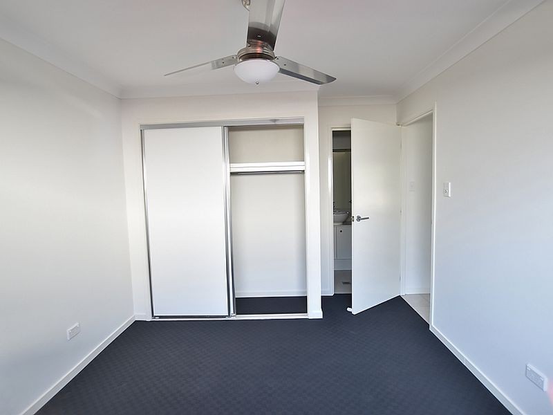 44B Bowerbird Crescent, Dakabin QLD 4503